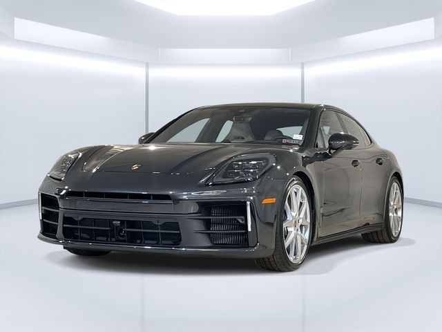 2026 Porsche Panamera