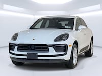 2024 Porsche Macan SUV