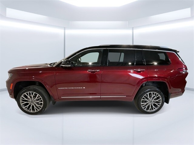 2021 Jeep Grand Cherokee L Summit photo 2