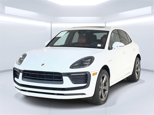 2022 Porsche Macan Base