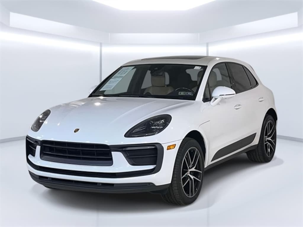 Certified 2022 Porsche Macan SUV