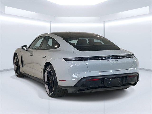 2021 Porsche Taycan 4S photo 3