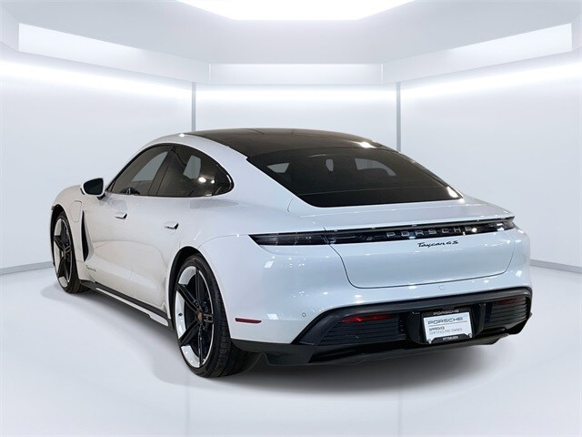 2021 Porsche Taycan 4S photo 3
