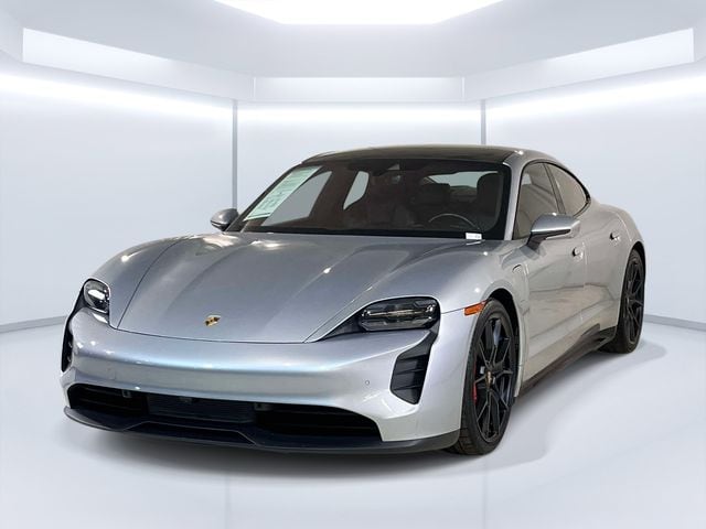 2022 Porsche Taycan