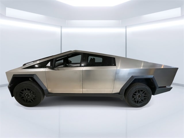 Used 2024 Tesla Cybertruck Base with VIN 7G2CEHED0RA007984 for sale in Pittsburgh, PA