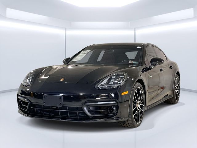 2023 Porsche Panamera Platinum Edition
