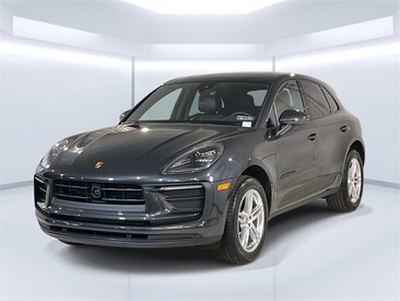 2025 Porsche Macan AWD SUV