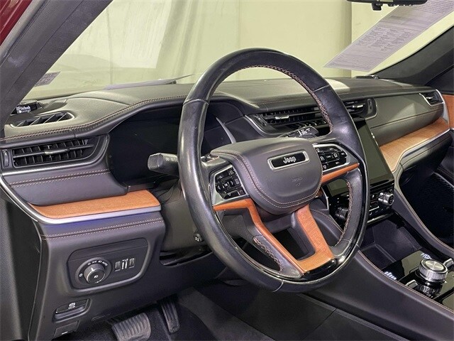 2021 Jeep Grand Cherokee L Summit photo 4