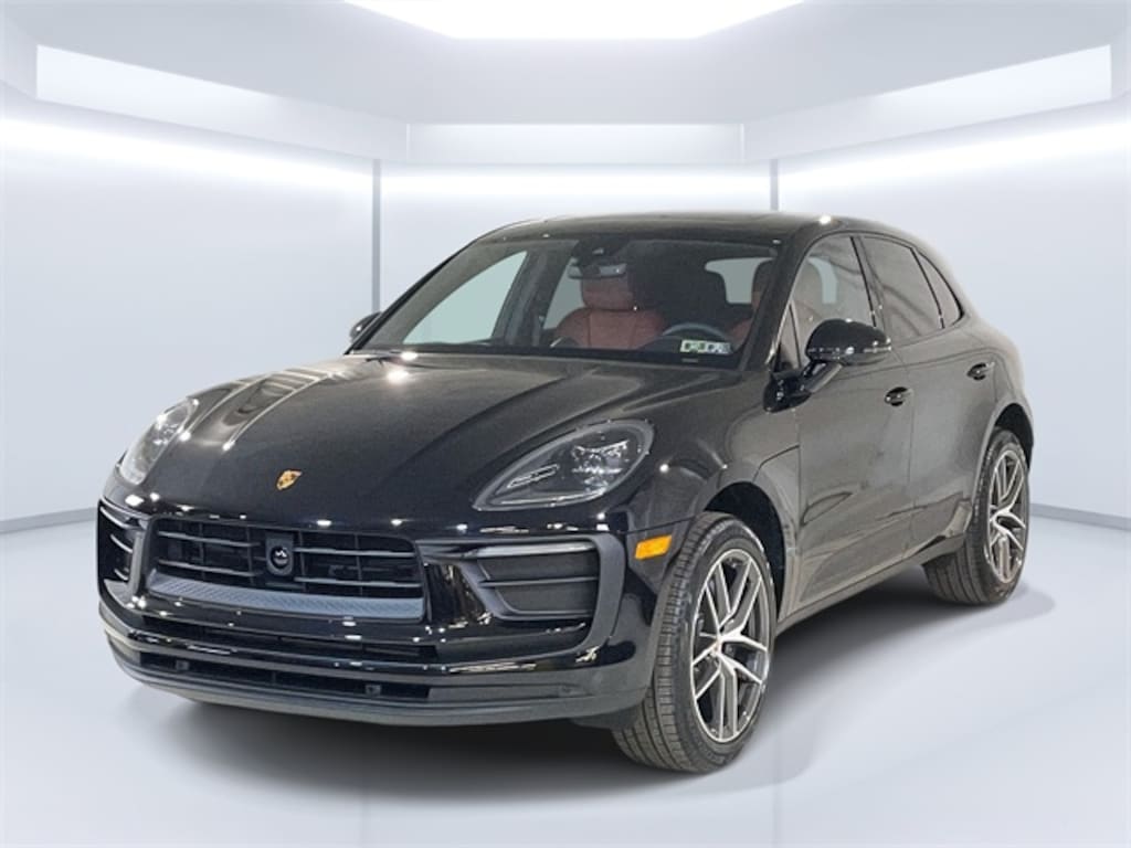 New 2026 Porsche Macan  SUV