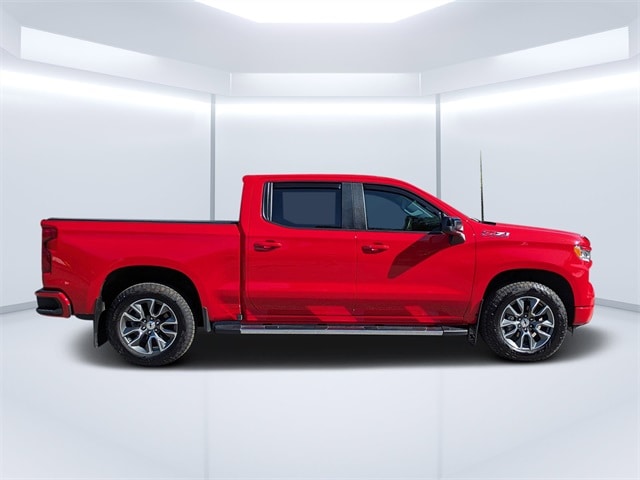 Used 2023 Chevrolet Silverado 1500 RST with VIN 2GCUDEED2P1124199 for sale in Pittsburgh, PA