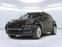 2025 Porsche Macan SUV