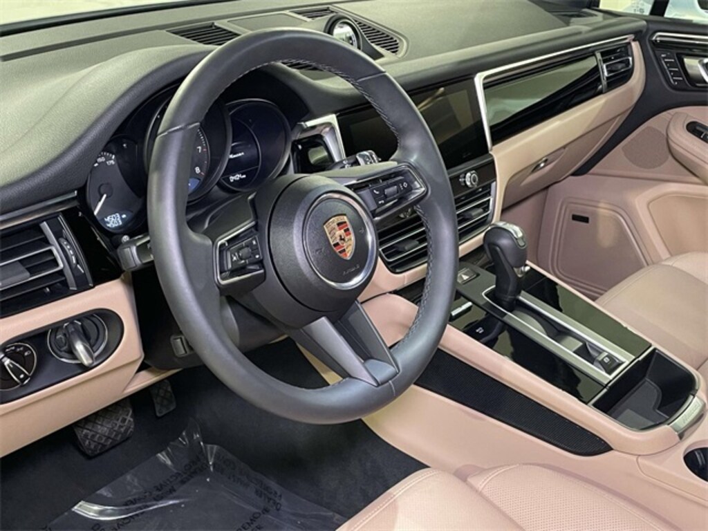 Certified 2025 Porsche Macan SUV