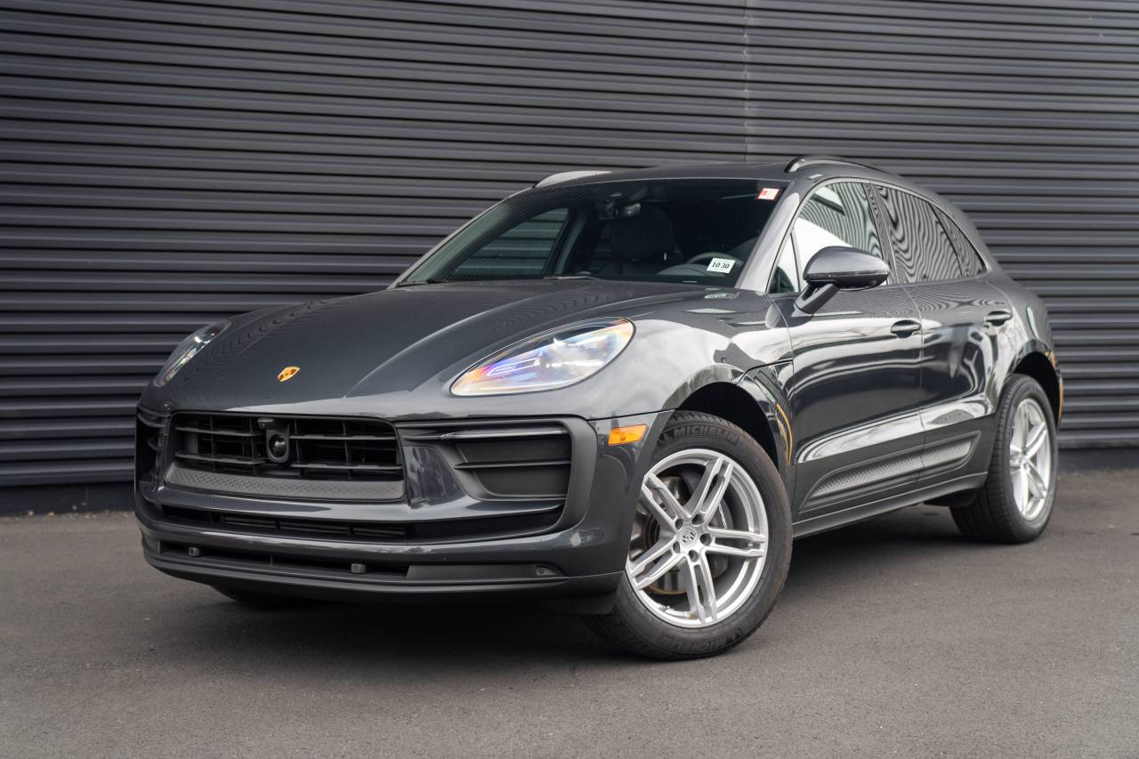 2026 Porsche Macan's photo