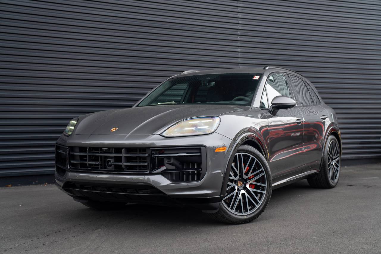 2026 Porsche Cayenne GTS