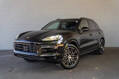2026 Porsche Cayenne E-Hybrid SUV