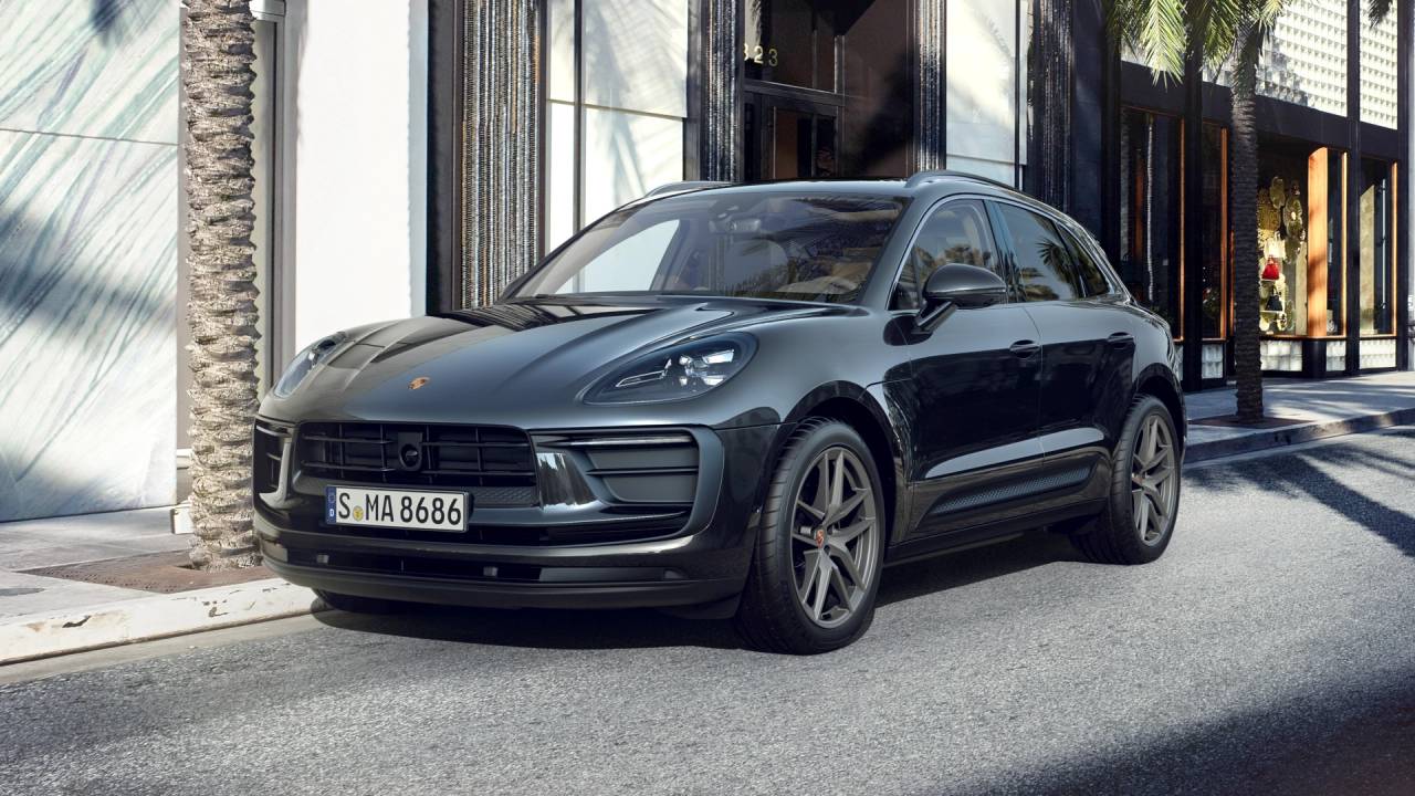 2022 Porsche Macan Base's photo