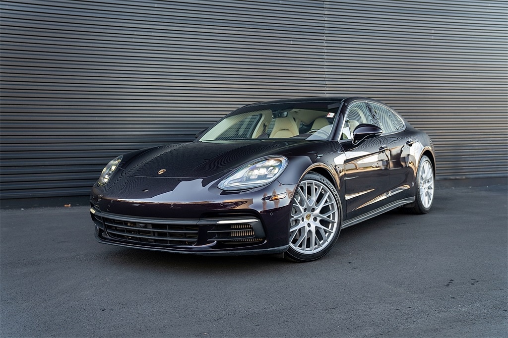 2018 Porsche Panamera 4S's photo