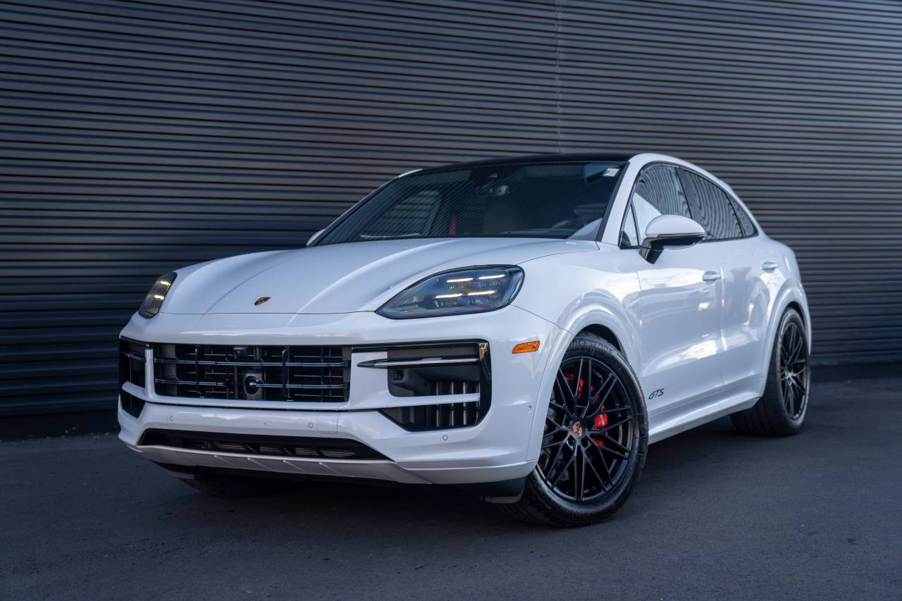2026 Porsche Cayenne Coup GTS