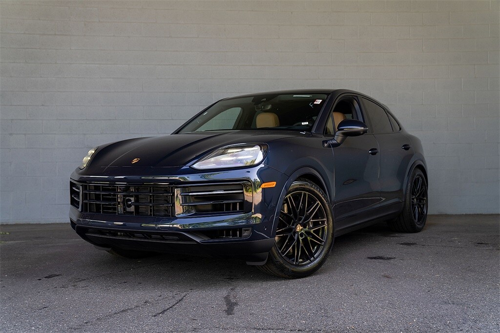 Used 2025 Porsche Cayenne Coupe  SUV