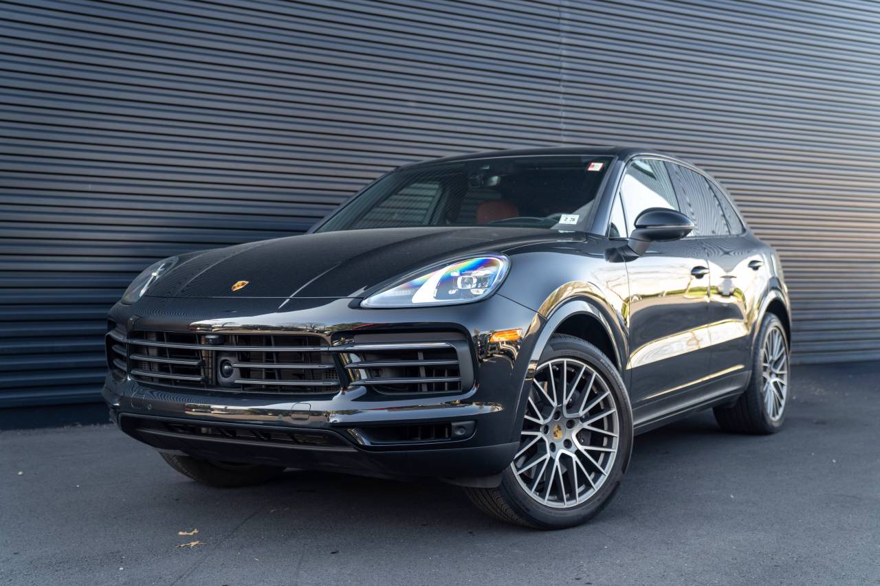 2023 Porsche Cayenne Base