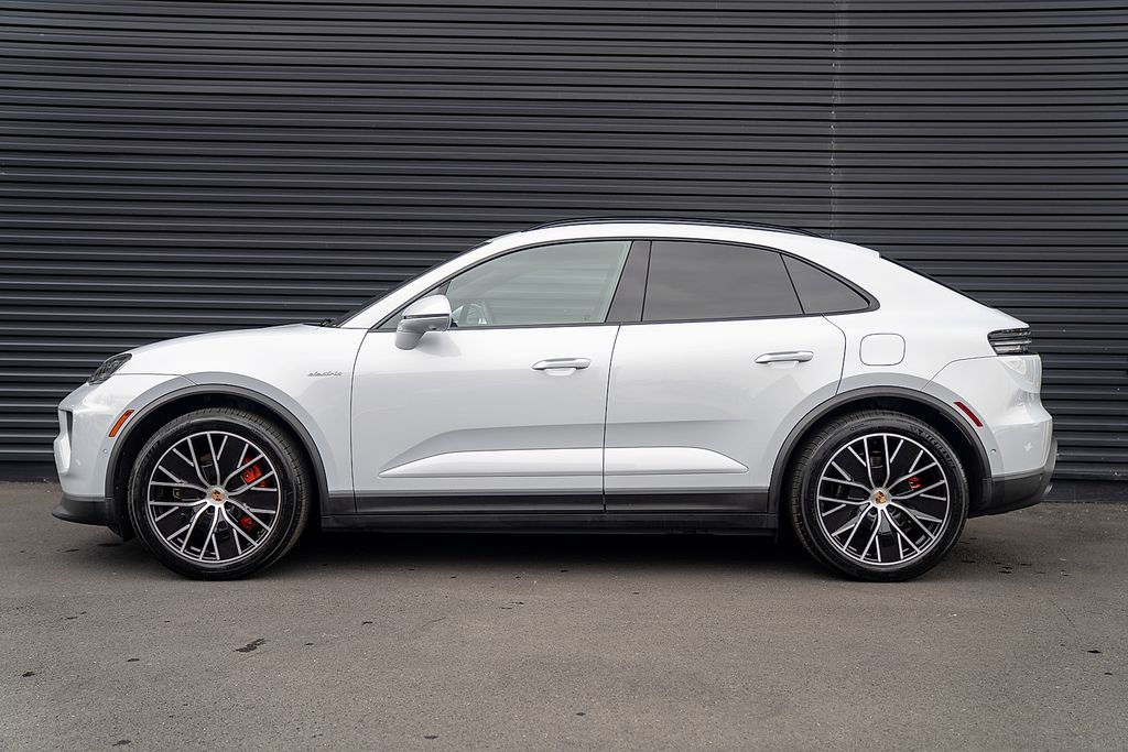 Used 2025 Porsche Macan S with VIN WP1AB2XA9SL154003 for sale in Lawrence Township, NJ