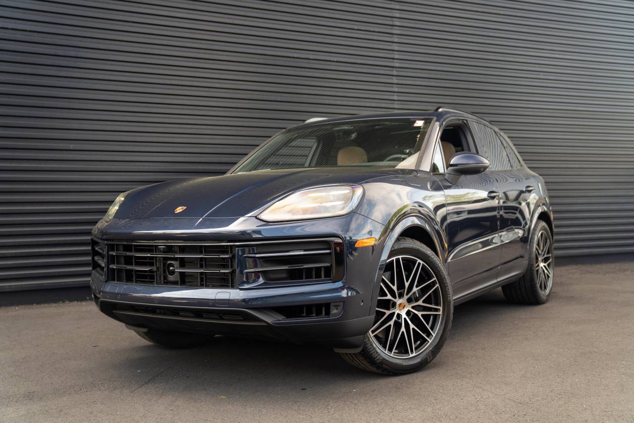 2026 Porsche Cayenne Base