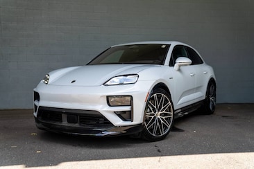 2025 Porsche Macan Electric Turbo SUV