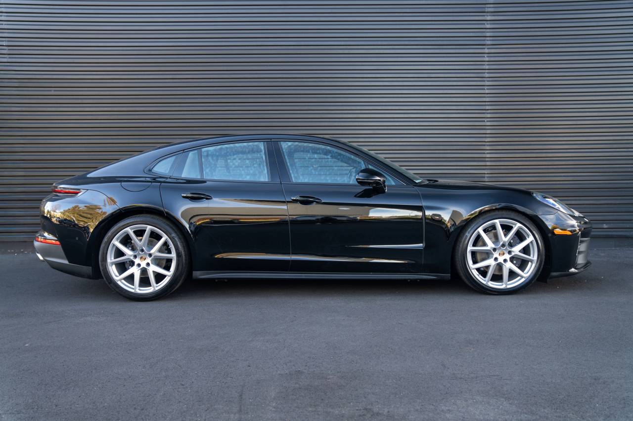 2026 Porsche Panamera Base - Photo 11