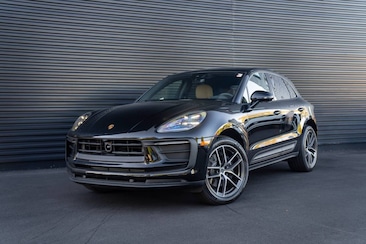 2025 Porsche Macan SUV