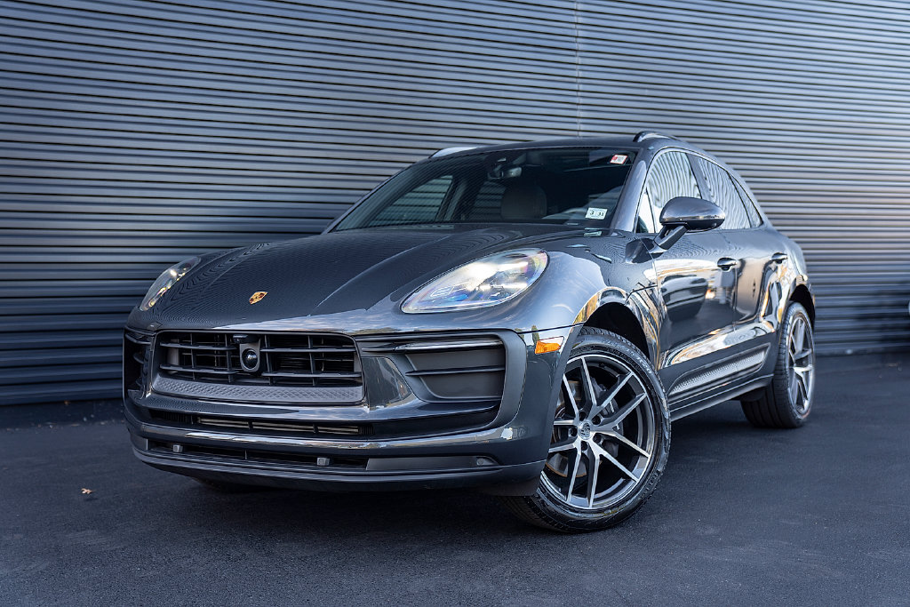 2026 Porsche Macan