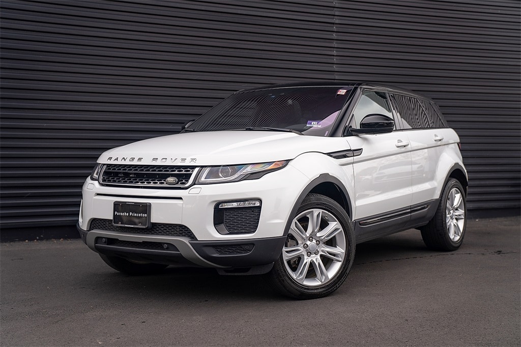2016 Land Rover Range Rover Evoque SE's photo