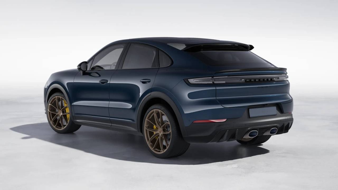 2026 Porsche Cayenne Coupe Turbo GT photo 3