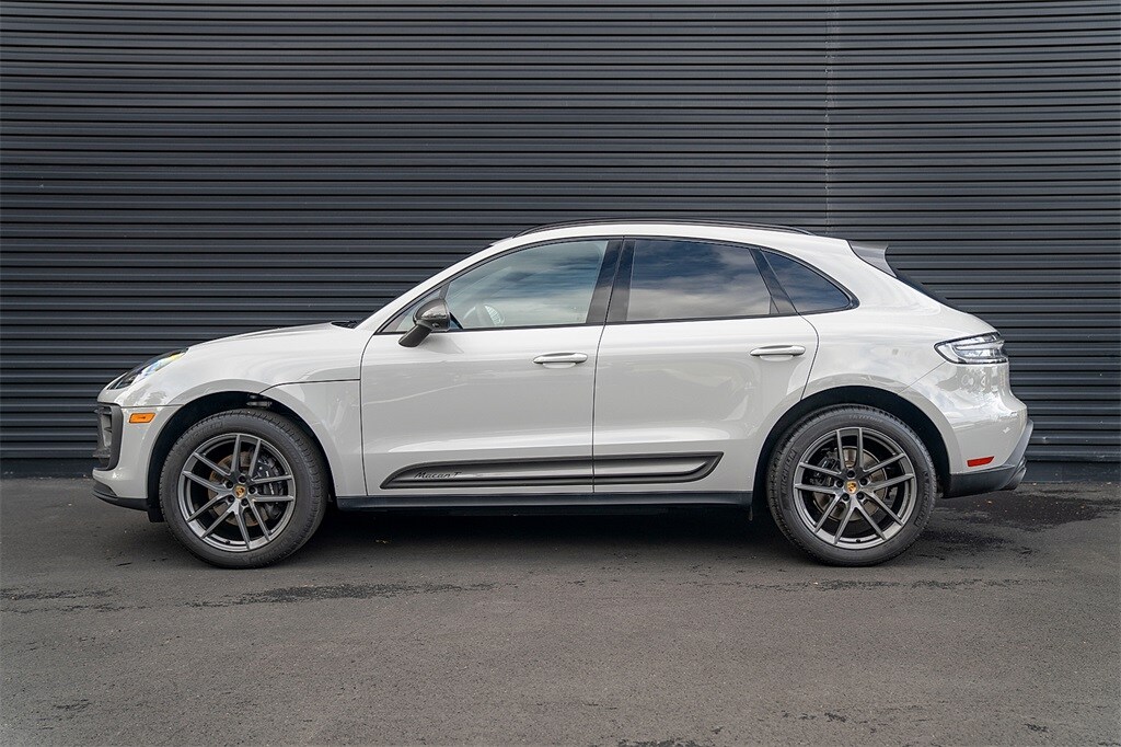 Certified 2025 Porsche Macan  SUV