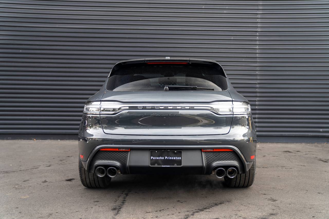2026 Porsche Macan GTS - Photo 11