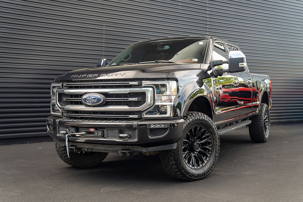 2022 Ford F-250 Platinum 4x4 Crew Cab 8' Box's photo