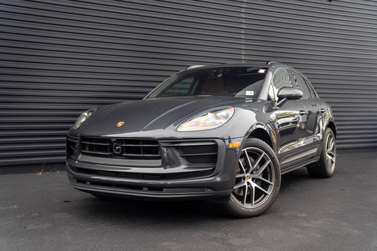 2023 Porsche Macan
