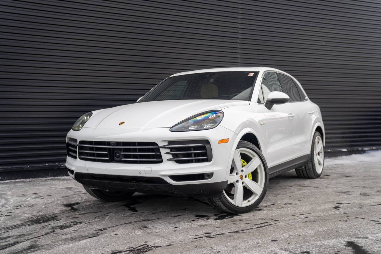 2022 Porsche Cayenne E-Hybrid