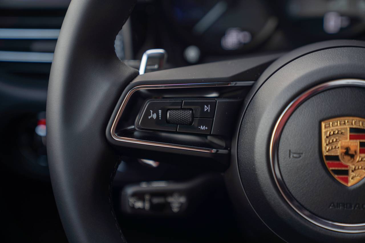 2026 Porsche Macan S - Photo 14