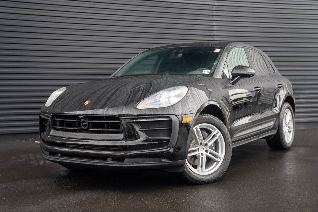 2026 Porsche Macan's photo