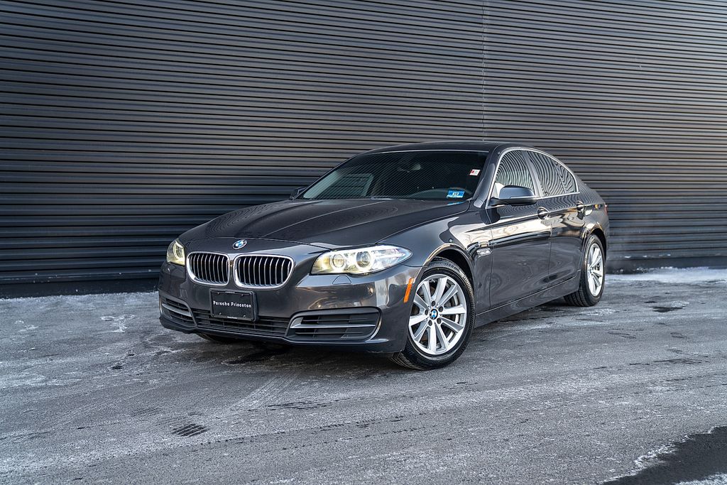2014 BMW 5 Series 528i