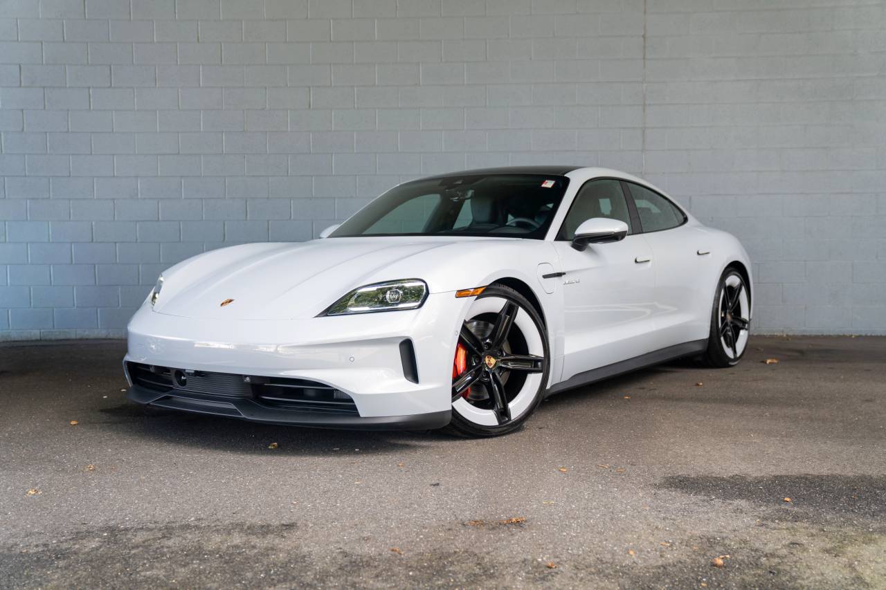 2025 Porsche Taycan S