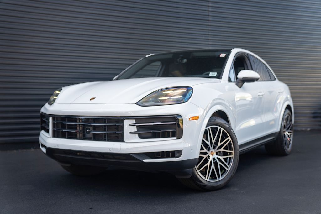 2026 Porsche Cayenne -'s photo