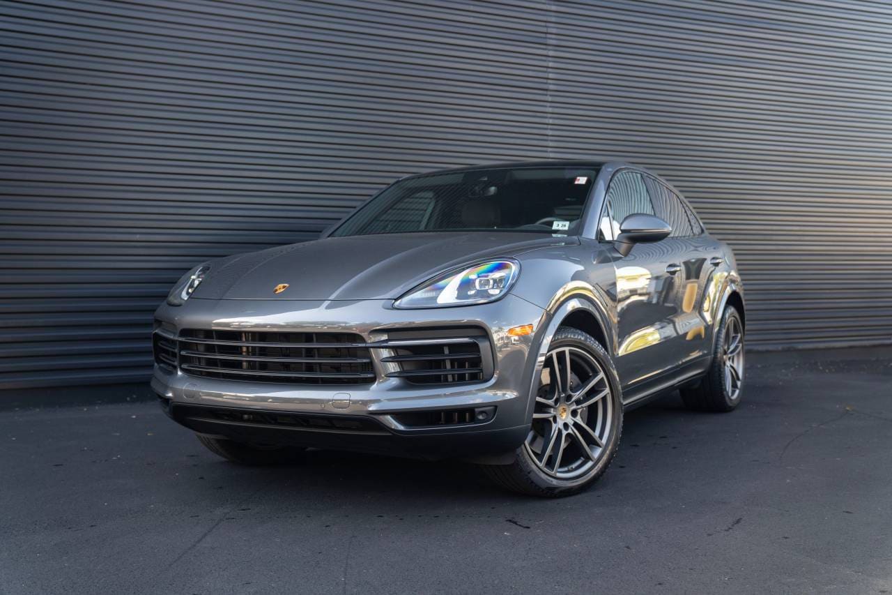 2023 Porsche Cayenne Coup Base
