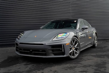 2025 Porsche Panamera 4 Hatchback