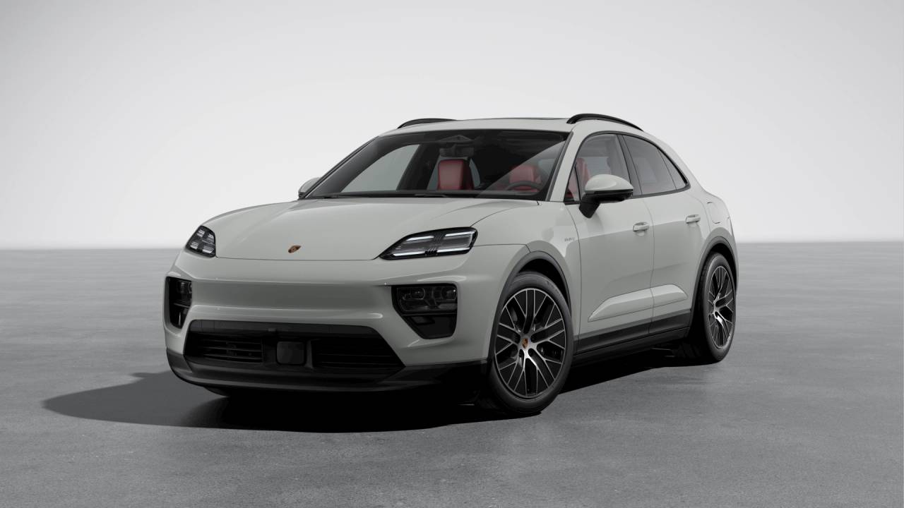 2026 Porsche Macan Base