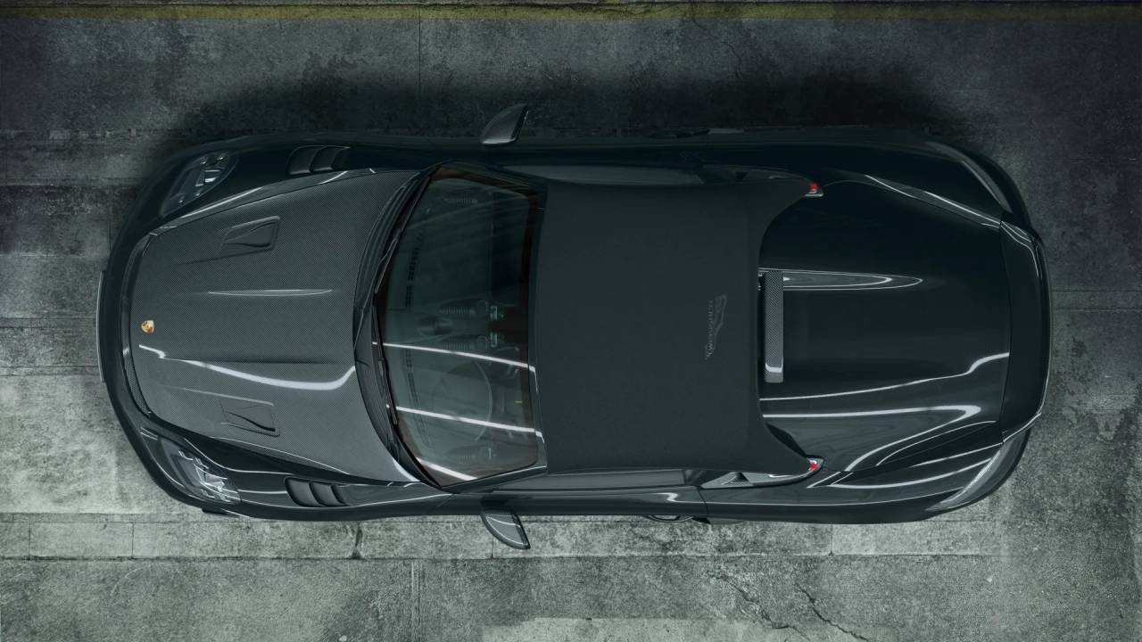 2025 Porsche Boxster Spyder photo 4