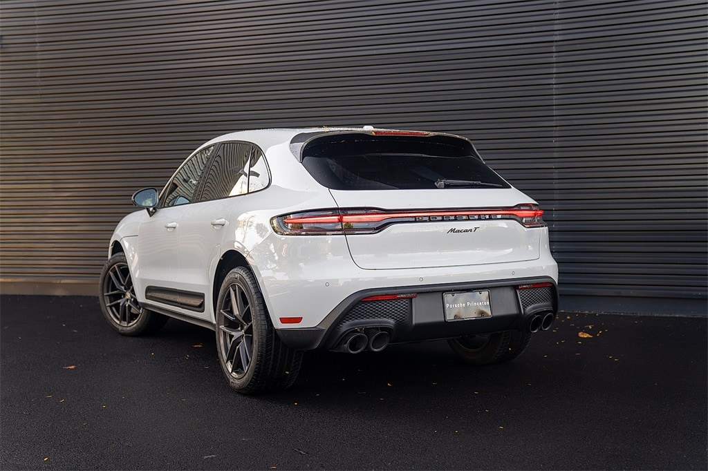 Certified 2024 Porsche Macan  SUV