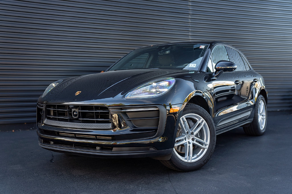 2026 Porsche Macan