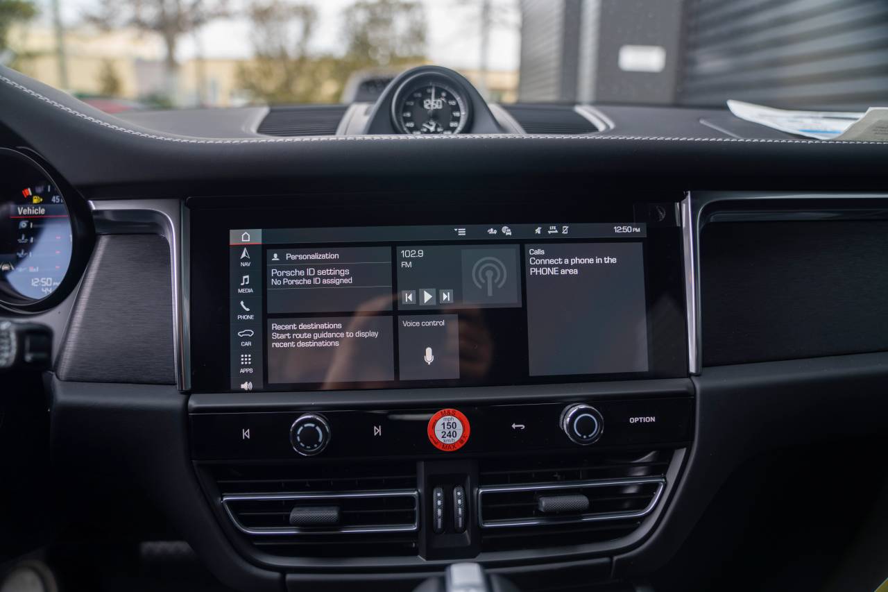 2026 Porsche Macan GTS - Photo 19