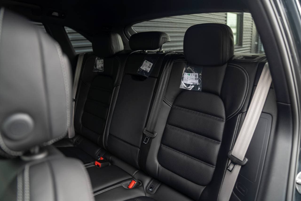 2026 Porsche Macan GTS - Photo 28
